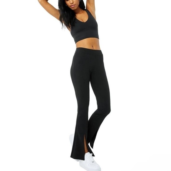 ALO Yoga Airbrush High-Waist Flutter Leggings Front Slit Black Size XS Women’s - Picture 1 of 12